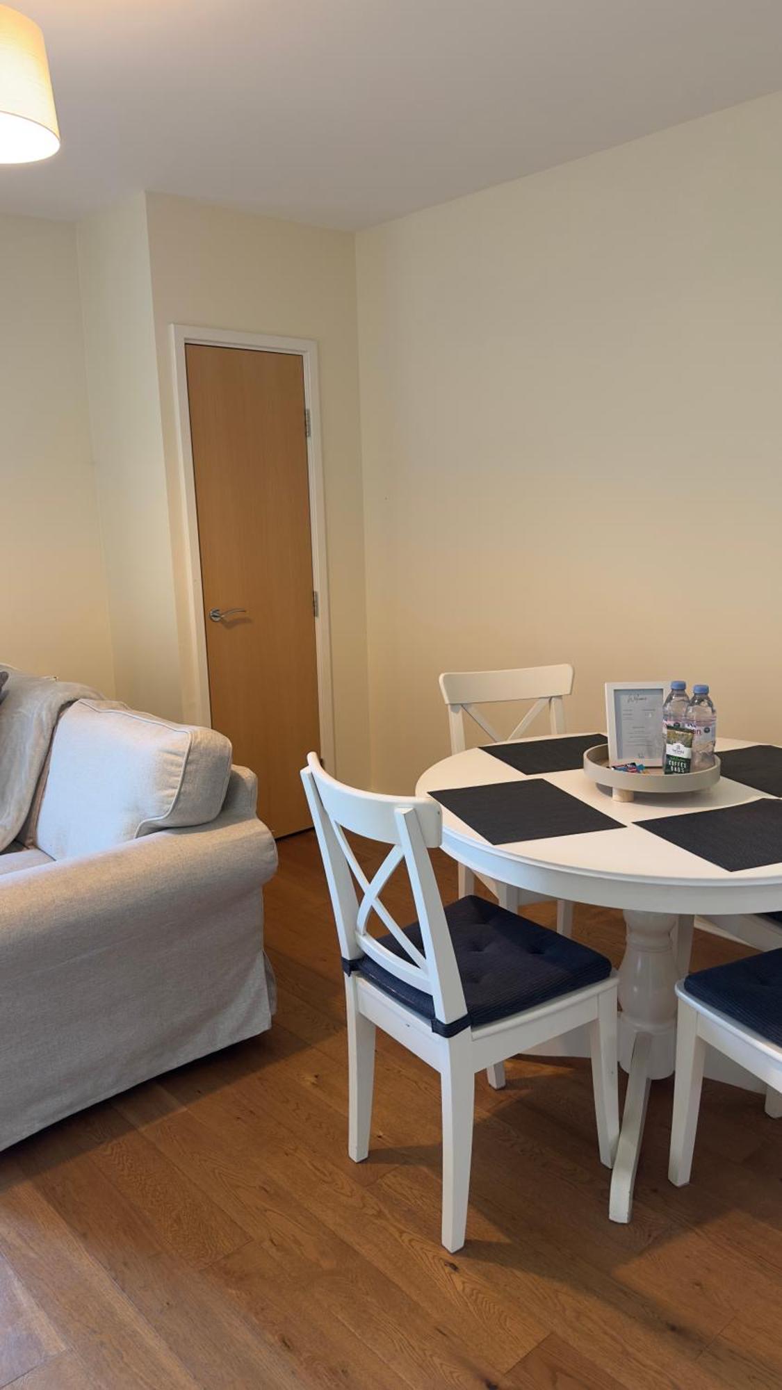 Апартаменты 2 Bed Near Brent Cross